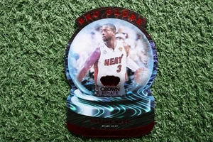 Dwayne Wade 2021-22 Panini Crown Royale Sno Globe #23 Red /49 - Bild 1 von 2