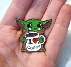Yoda Pin Coffee *I Love Coffee* Hard Enamel - Picture 1 of 4
