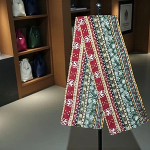 Bufanda rectangular 100 % seda New York Studio RN #54867 hecha en Corea - Imagen 1 de 10