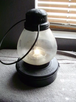 LINTERNA BATERÍA EMBURY SUPREME..COLOR BLOQUE, MI#11 FUNCIONA.. Foto 1 de 4