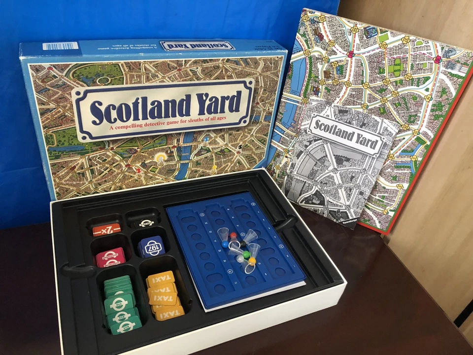 Scotland Yard Detective Game By RAVENSBURGER. - Image 1 of 4