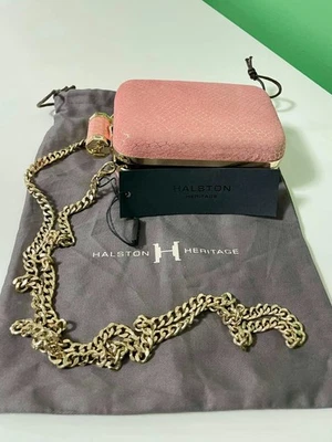 Novo com etiquetas - Celular Halston Heritage camurça em relevo Minaudiere - Imagem 1 de 4