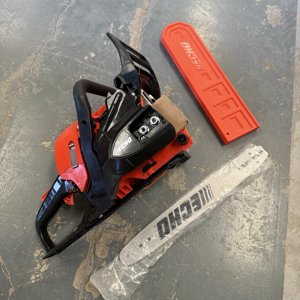 ECHO CS-3410 14” 34.4cc Gas 2-Stroke Chainsaw with Automatic Chain Oiler - Image 1 of 1