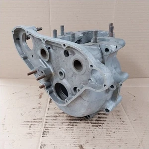 Triumph 1950's Pre-Unit 5T 500 Engine Crank Cases, 70-2219 E2219 70-2220 E2220 - Picture 1 of 10