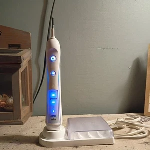 Braun Oral-B Triumph Professional Care 3764 Toothbrush Bluetooth 5 Modes Tested - Picture 1 of 6
