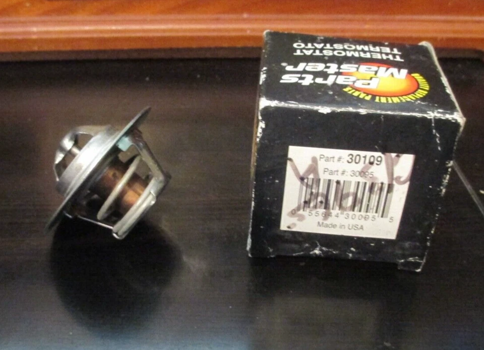 Parts Master Termostato 30109 192 Grados Pequeño Diámetro. CAJA ORIGINAL Foto 1 de 1