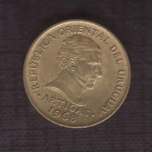 Urugvaj 10 pesos 1968 (1337) - Picture 1 of 2