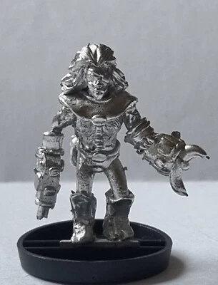 Ciencia Ficción RPG Cyborg Space Pirate Oldhammer Tipo Cyberpunk Fan Sculpt Foto 1 de 4