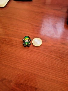 THE LEGEND OF ZELDA - LINK miniatura coleccionable 2.5 cm pixel art - Imagen 1 de 3