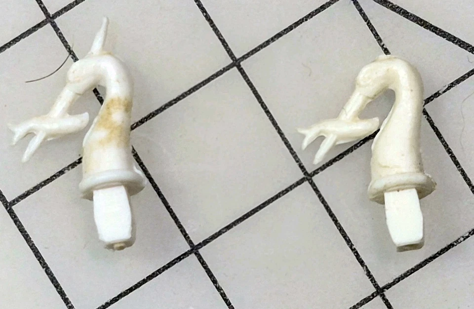 Vintage Britains Historic Series Swoppet Medieval York Knights Helmet Crests - Image 1 of 1