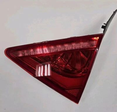 Luz trasera interior trasera Audi A7 S7 Rt 2012-14 OEM Audi 4G8945094A Foto 1 de 4