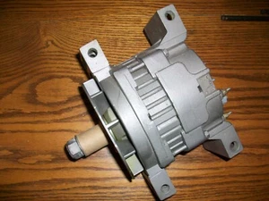 Alternator 22SI, Remanufactured, V: 12, Amp: 130 PAD MOUNT - Picture 1 of 3