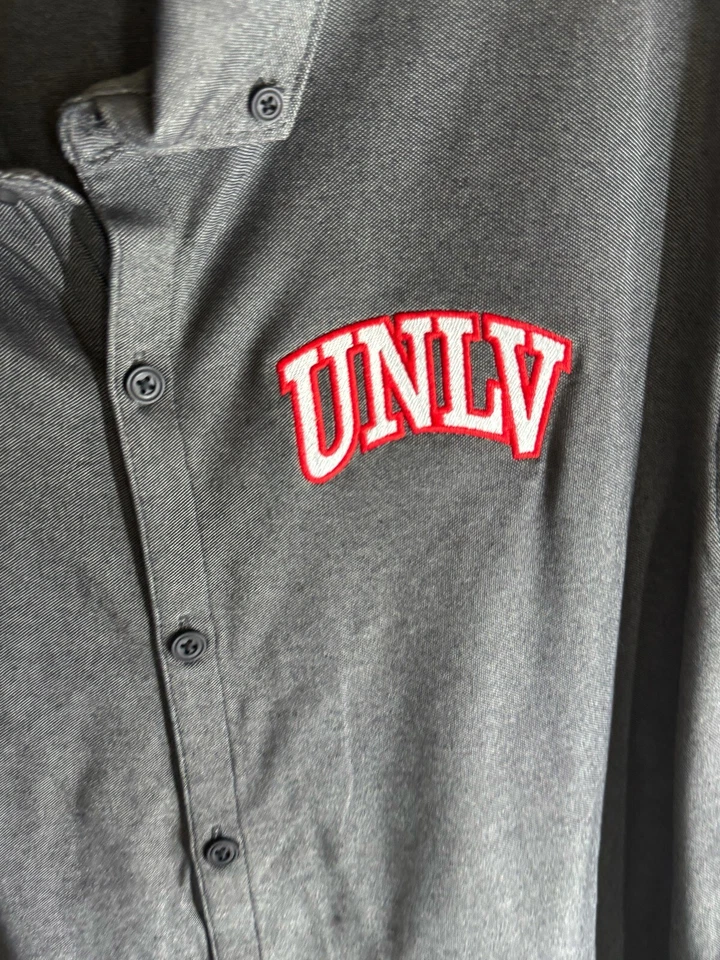 Mercer Mettle UNLV SHORT SLEEVE BUTTON UP SHIRT Large L  - Image 1 of 4