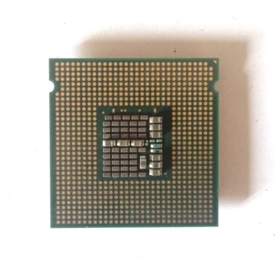 Intel Xeon X3210 SLACU 2.13GHz/8MB/1066MHz Socket/Sockel 775 Quad CPU Processor - Immagine 1 di 2