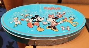 Boite Assortiment Bonbons Chocolat / Mix of chocolate Sweets PARIS 8 Disneyland - Picture 1 of 2