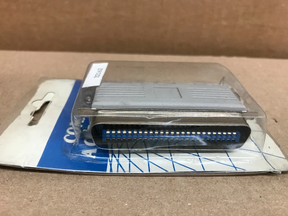  50-Pin Centronics C50 male to  C50 female  SCSI Adapter, new  - Image 1 of 2