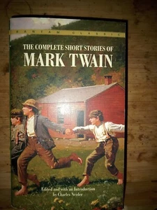 Mark Twain Book Bundle - 2 Books, Short Stories and Con. Yankee - Picture 1 of 4