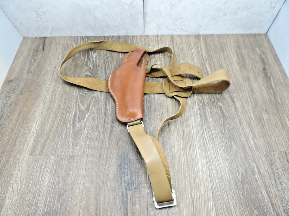 Коричневая кожаная наплечная кобура Bianchi 13 для полуавтоматической правосторонней стойки - Изображение 1 из 4