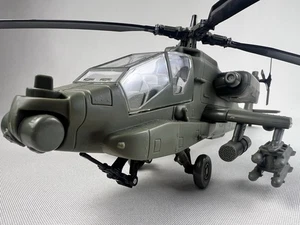 "Helicóptero de juguete Apache AH-64 16"" con luces y sonidos funciona True Heroe Sentinel" - Imagen 1 de 6