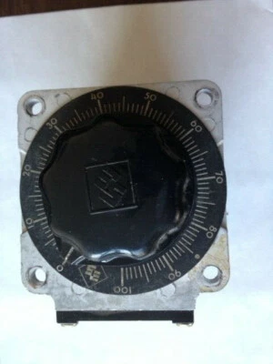 Variable Autotransformer, Panel Mount, 120 V, 4.5 A, 0.63 kVA, 50/60 Hz - Image 1 of 4