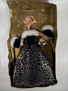 BK~ NIB BARBIE DOLL 2001 RING IN THE NEW YEAR HOLIDAY - Picture 1 of 10