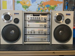 Aiwa Home Audio Compact and Shelf 
