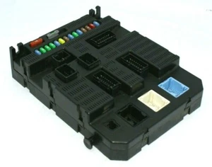 ⭐ Fuse box PEUGEOT / CITROEN BSI 2004 P06-00 9659285380 ⭐ - Picture 1 of 12