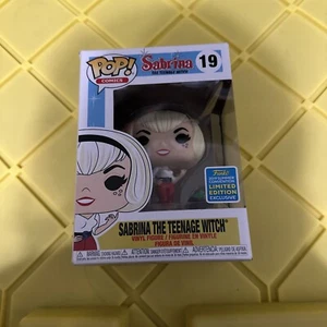 Funko POP! 2019 Summer Convention Exclusive SABRINA The TEENAGE WITCH #19 - Picture 1 of 6