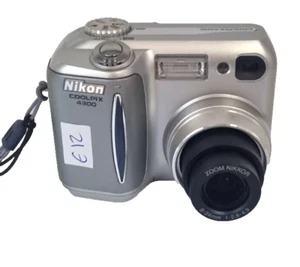 Nikon Coolpix 4300 4.0MP Digital Camera - Silver (E12) - Picture 1 of 7