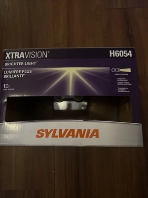 Faro halógeno de haz sellado SYLVANIA H6054 XtraVision 142x200 1 pieza caja abierta Foto 1 de 3