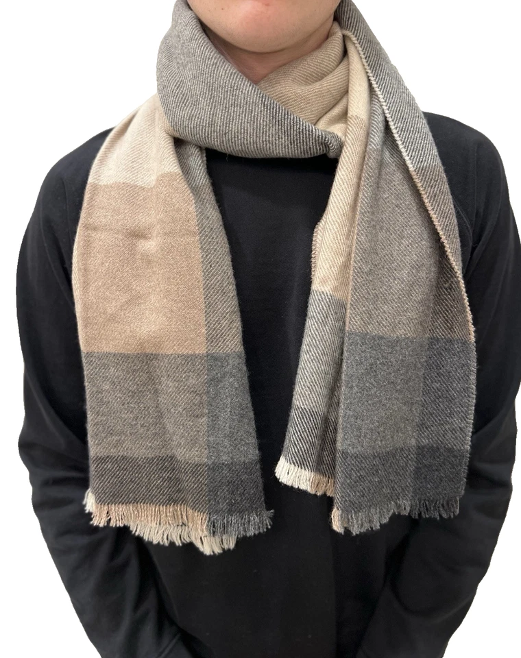 Brunello Cucinelli Hombre Bufanda Lana y Cachemira Extra Largo Gris Beige 68” X 19” Foto 1 de 4