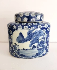 Jarrón antiguo chino azul y blanco con tapa grande ovalado decoración asiática paisaje - Imagen 1 de 13