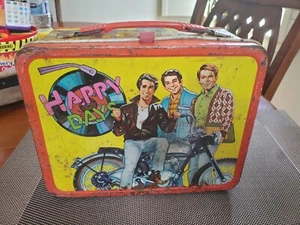 VINTAGE 1976 Happy Days Metal Lunch Box cool vintage the fonz - Picture 1 of 10