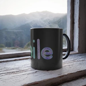 Taza que cambia de color SMILE, 11 oz, exterior negro e interior blanco  - Imagen 1 de 9