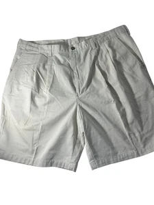 St Johns Bay Mens Size 42 Shorts Classic Fit Cream Pleated Front Casual Cotton - Picture 1 of 6