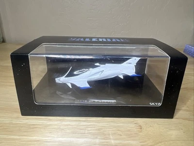 MINI CHAMPS LEXUS SKYJET ESCALA 1:43 modelo #1100 de 2500 Foto 1 de 4