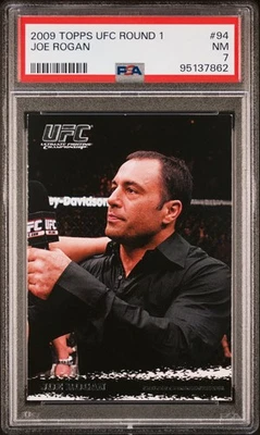 2009 TOPPS UFC ROUND 1 #94 JOE ROGAN PSA 7 - Image 1 of 2