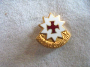 Vintage Knights Templar God and Community Enamel Lapel Pin - Picture 1 of 2
