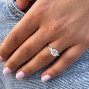 2.00 Ct Cushion Cut IGI Lab Grown Diamond Womens Wedding Ring 14k White Gold - Picture 1 of 11