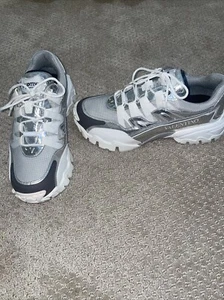 Valentino Garavani Sneakers Mens Size 42.5 US 9.5 9 1/2 EUC Silver White Shoes - Picture 1 of 9