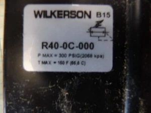 WILKERSON R40-0C-000 Air Regulator - Picture 1 of 2
