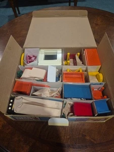 Vintage Rainbow wooden dollhouse furniture LOT 24 Pieces Houseworks 1996 - Picture 1 of 4