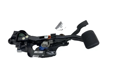 2013 2014 2015 2016 2017 2018 Ford C-Max Hybrid Brake and Gas Pedal Pad Assembly — 第 1/4 张图片