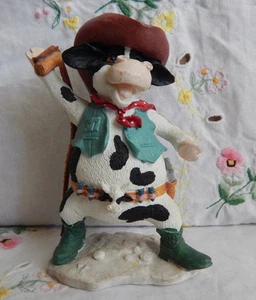 HOME ON THE RANGE RUSS COW WITH WHIP #14226 - Bild 1 von 6