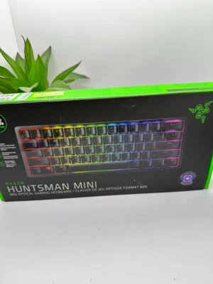 Razer Huntsman Mini - Clicky Optical Switch - US - Black - Image 1 of 4