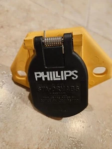 16-822 Phillips 7 way ISO Socket - Picture 1 of 3