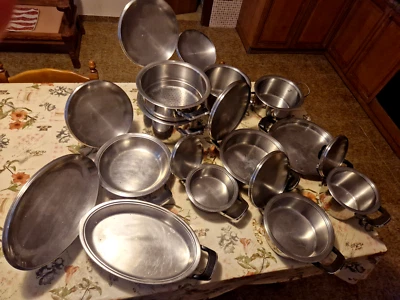 SET PENTOLE CUCINA AMC IN ACCIAIO BUONE CONDIZIONI - Immagine 1 di 4