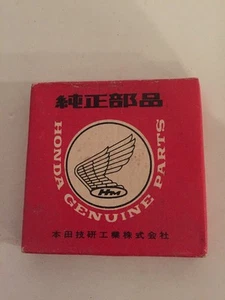 GENUINE Honda NOS 13051-300-013 Piston Rings (OS) (1.00) 1969-72 CB750 - Picture 1 of 3