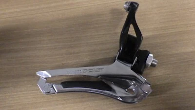 SHIMANO 105 FD-5800 FRONT DERAILLEUR, 11 SPEED, NEW - Image 1 of 2