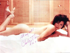 Charlize Theron REAL hand SIGNED 8x10 Photo Autographed Movie Hollywood Monster - Picture 1 of 2